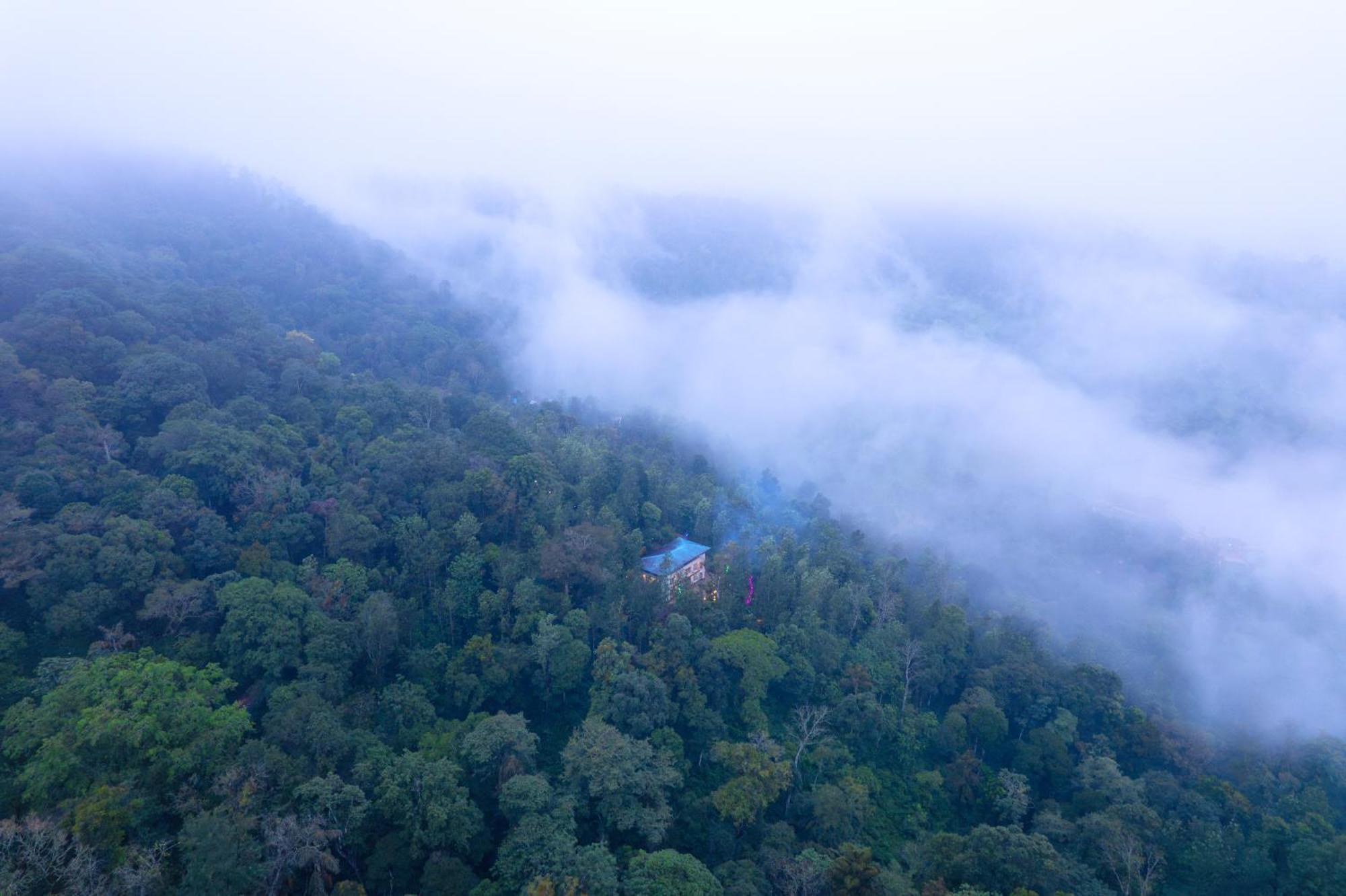 Royal Woods Coorg Apartment Madikeri Exterior photo